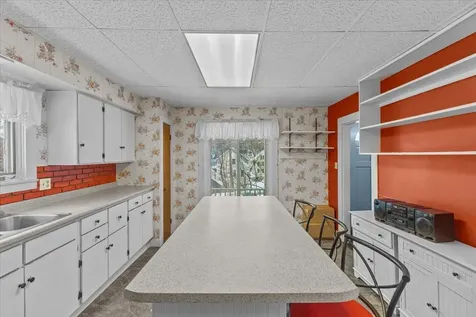 9 Guernsey Avenue Montpelier VT 05602