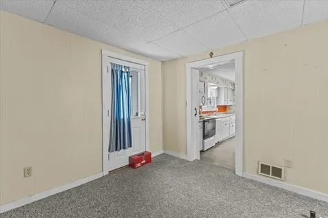 9 Guernsey Avenue Montpelier VT 05602