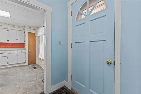 9 Guernsey Avenue Montpelier VT 05602