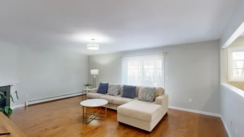 12 Cabot Court South Burlington VT 05403