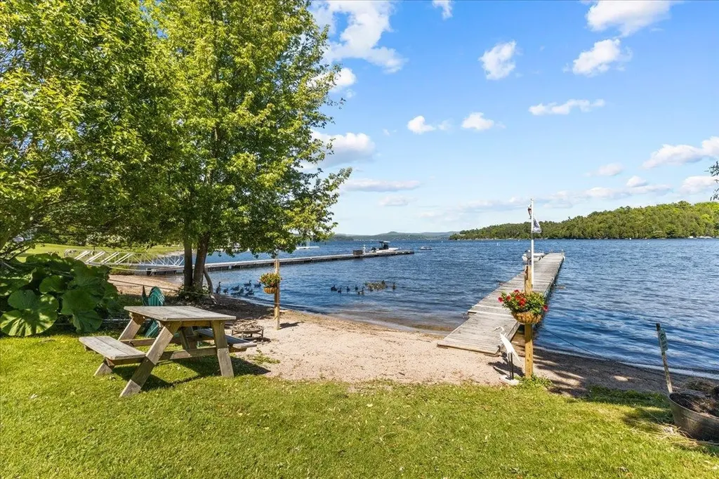 32 Spaulding East Shore Colchester VT 05446
