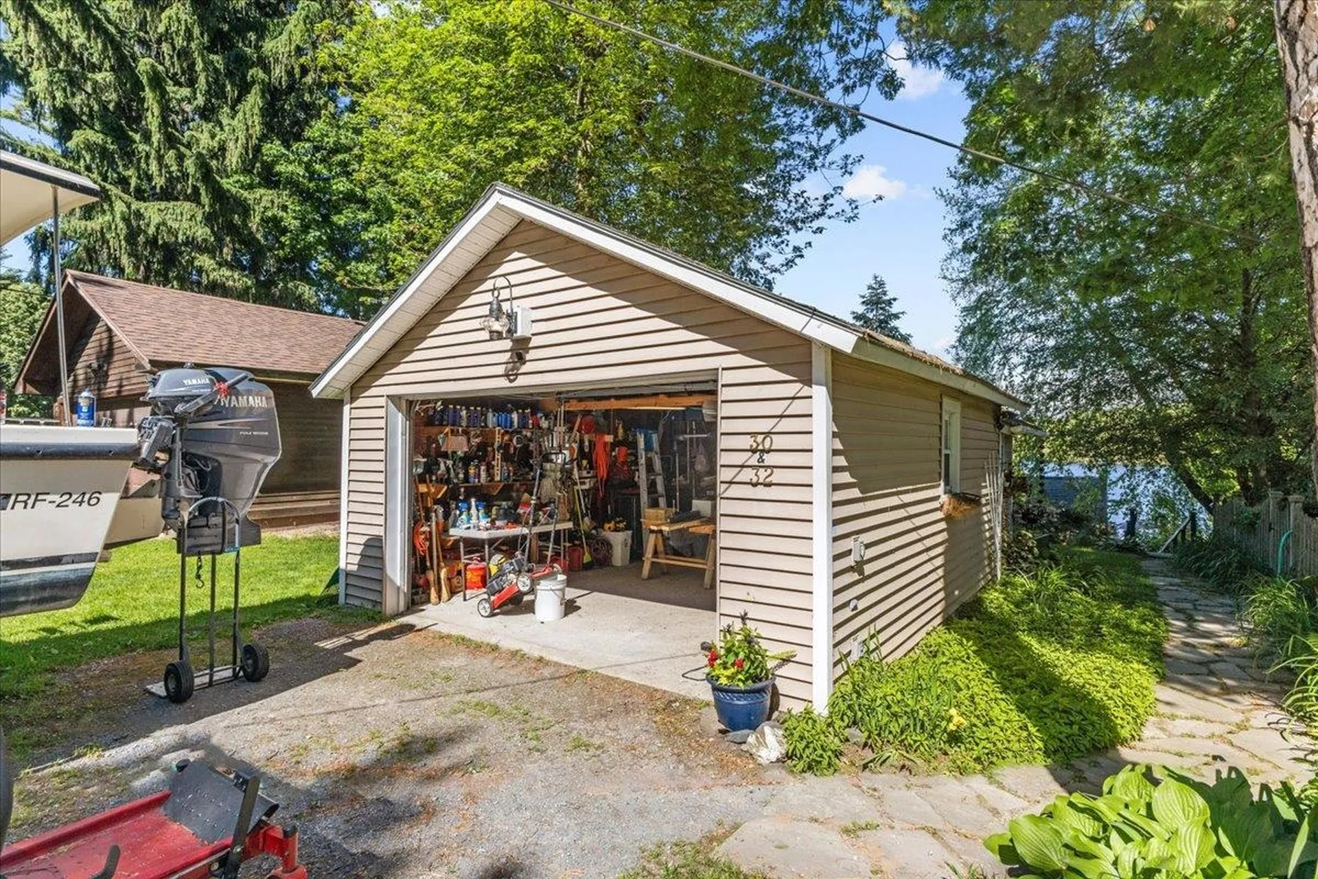 32 Spaulding East Shore Colchester VT 05446