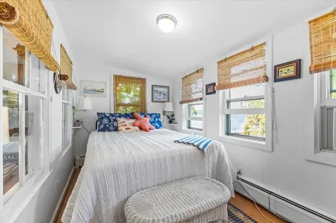 32 Spaulding East Shore Colchester VT 05446