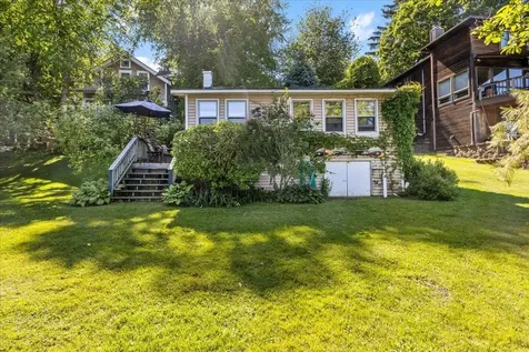 32 Spaulding East Shore Colchester VT 05446