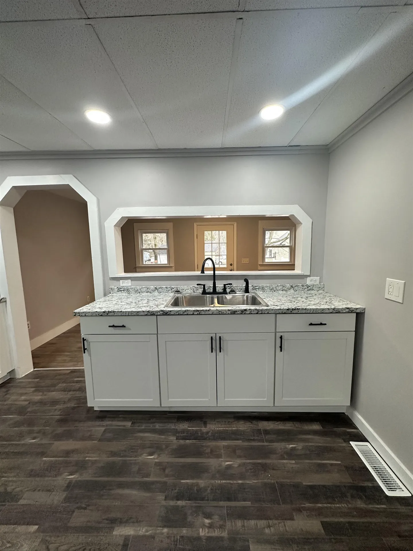 55 Gilford Avenue Laconia NH 03246