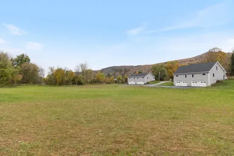 1403 Us Route 2 Waterbury VT 05676