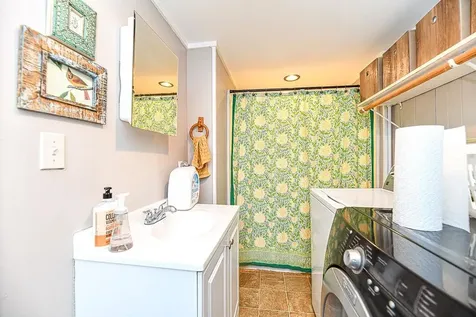 67-69 South Street Rollinsford NH 03869