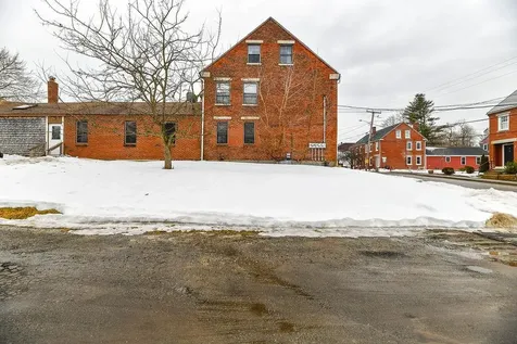 67-69 South Street Rollinsford NH 03869