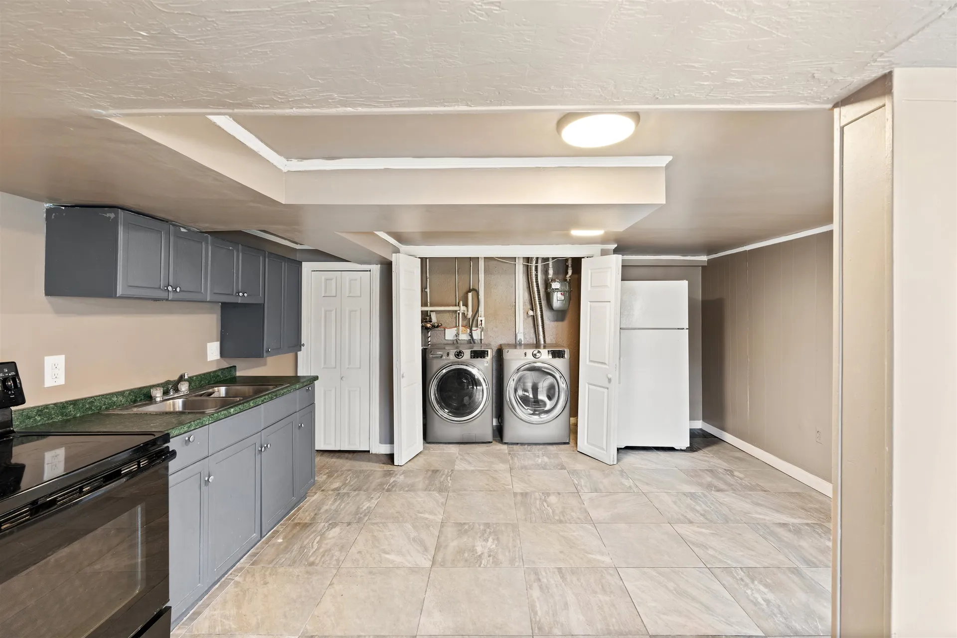 613 Merrimack Street Manchester NH 03103