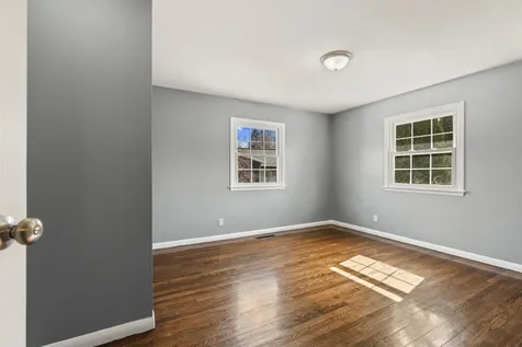 613 Merrimack Street Manchester NH 03103