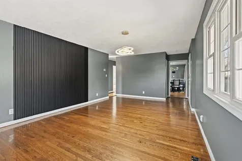 613 Merrimack Street Manchester NH 03103