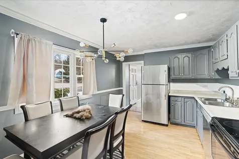 613 Merrimack Street Manchester NH 03103