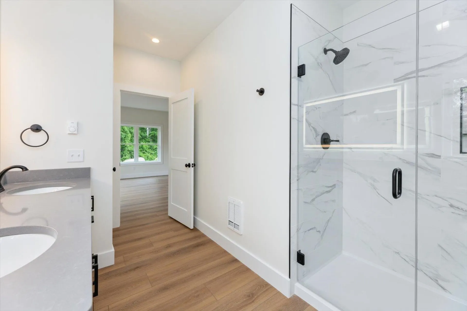 124 Forest Road Hancock NH 03449