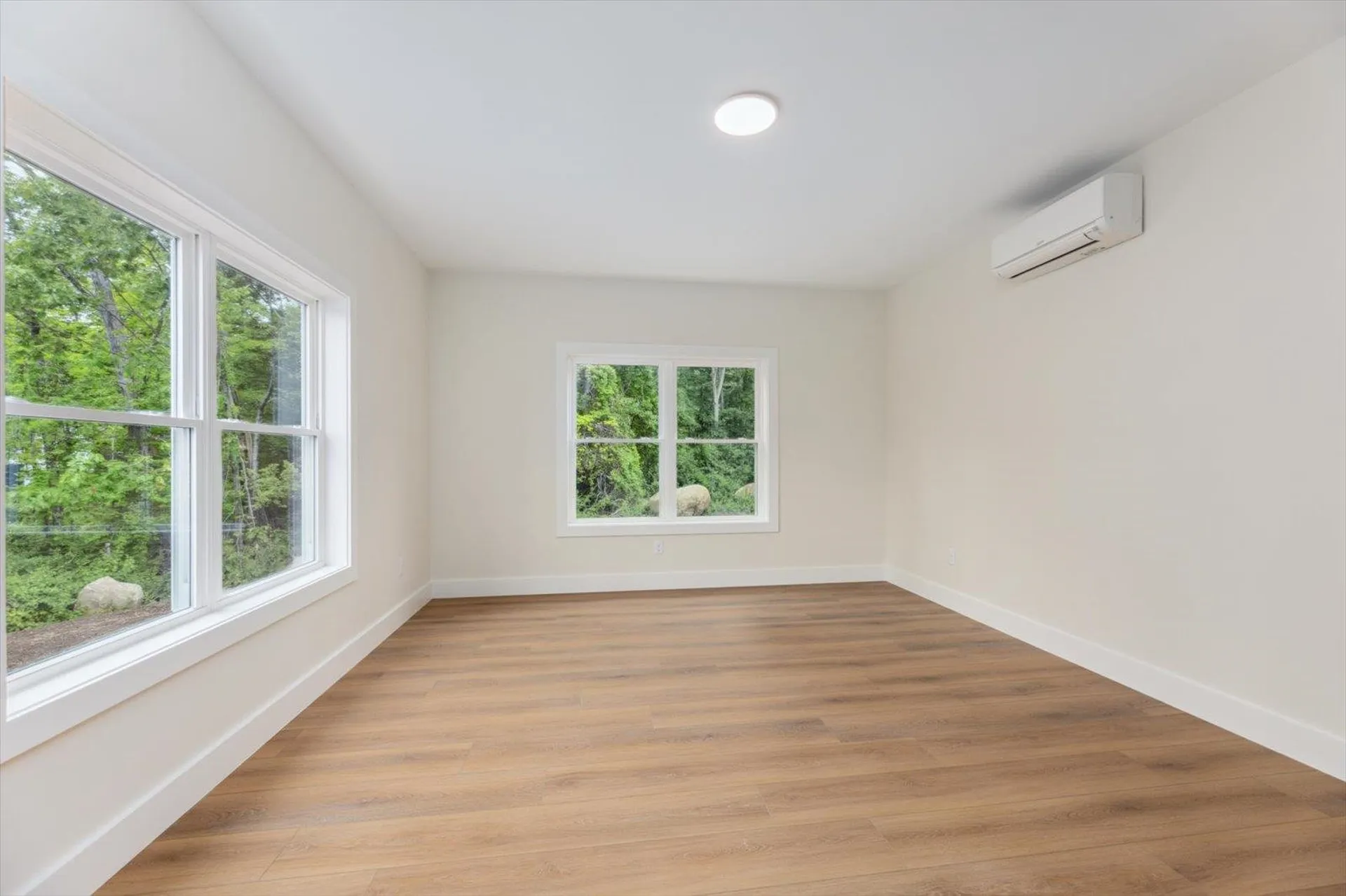 124 Forest Road Hancock NH 03449