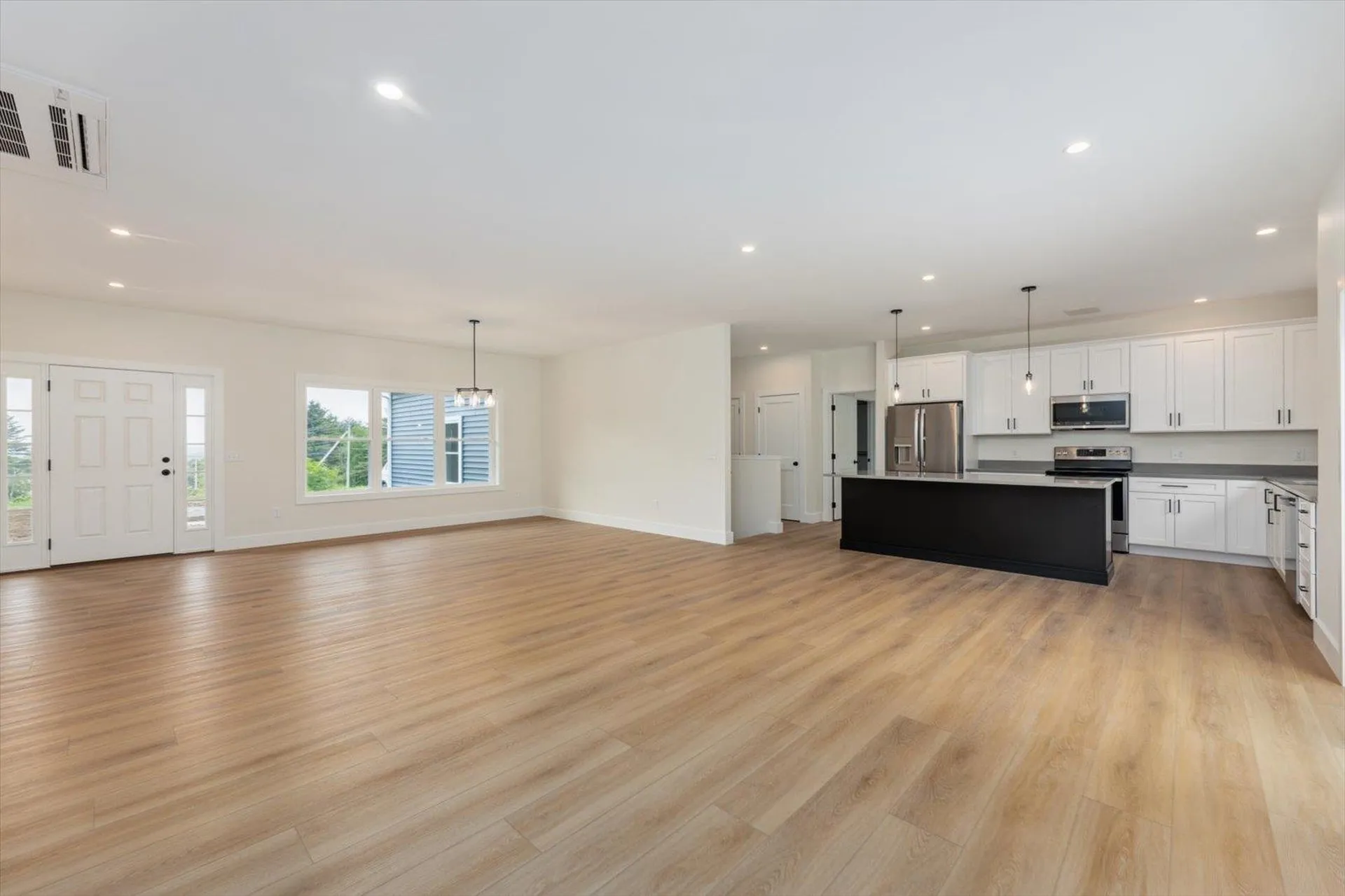 124 Forest Road Hancock NH 03449