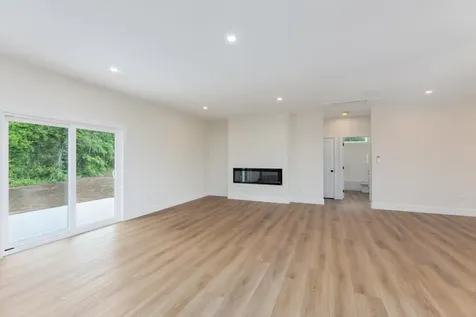 124 Forest Road Hancock NH 03449