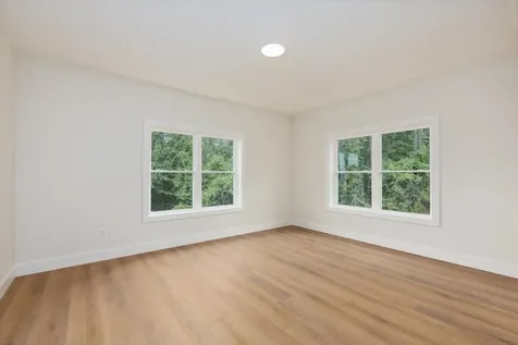 124 Forest Road Hancock NH 03449