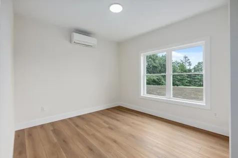 124 Forest Road Hancock NH 03449