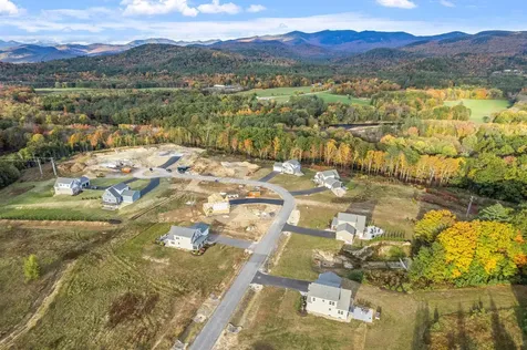 42 Melina's Way Thornton NH 03285