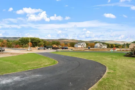 42 Melina's Way Thornton NH 03285