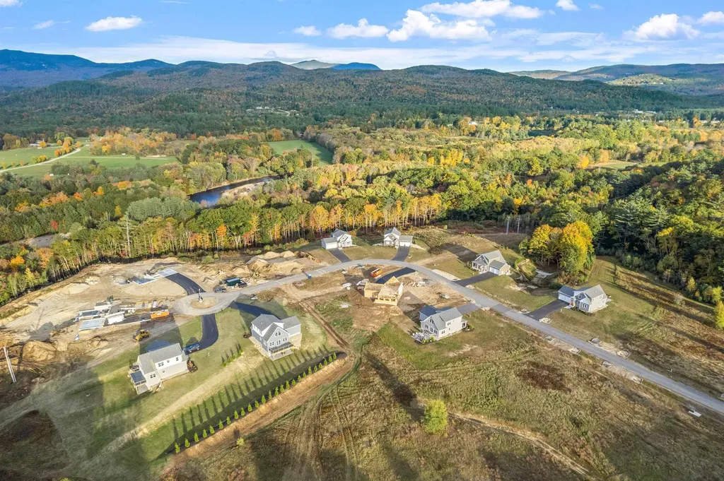 42 Melina's Way Thornton NH 03285