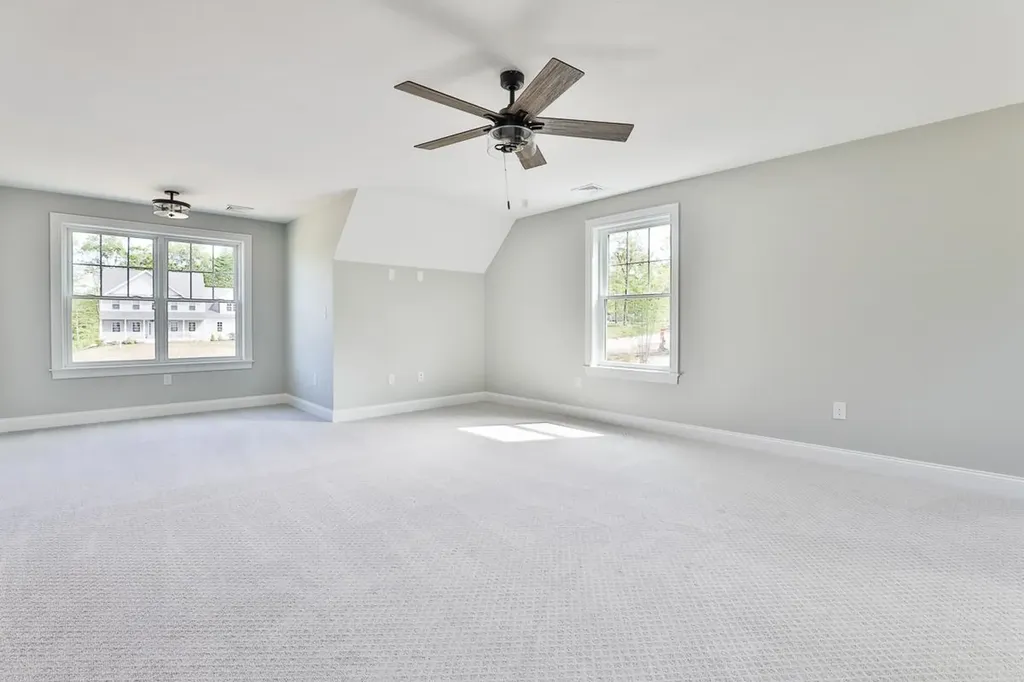 33 Countryside Drive Brookline NH 03033