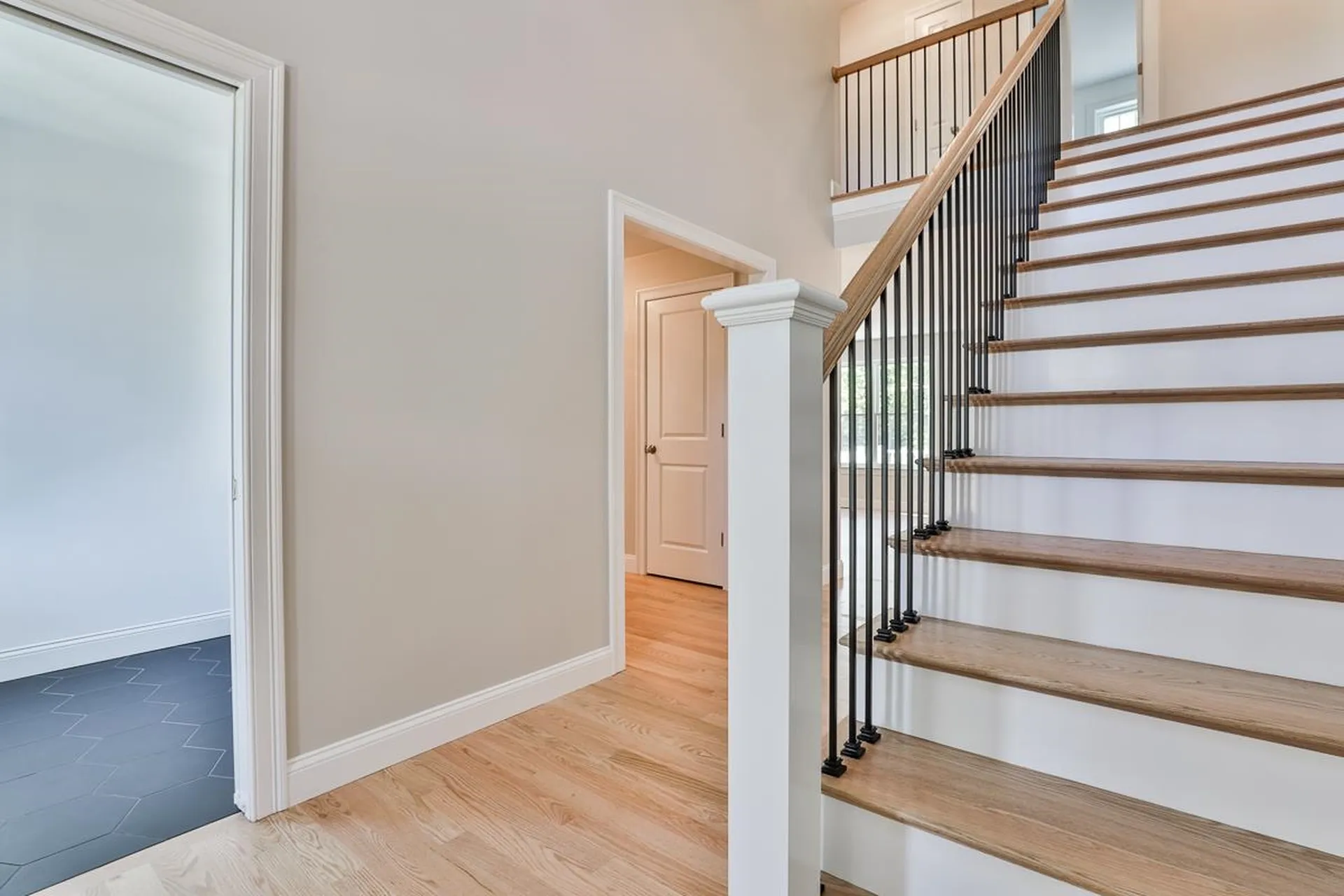 33 Countryside Drive Brookline NH 03033