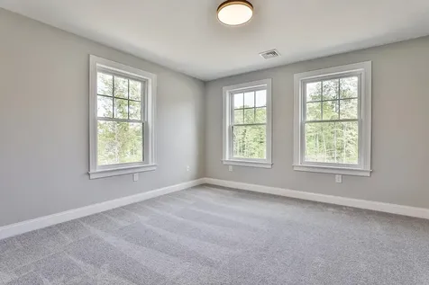 33 Countryside Drive Brookline NH 03033