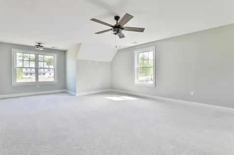 33 Countryside Drive Brookline NH 03033