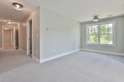 33 Countryside Drive Brookline NH 03033