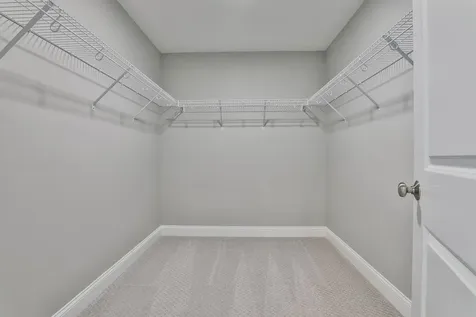 33 Countryside Drive Brookline NH 03033