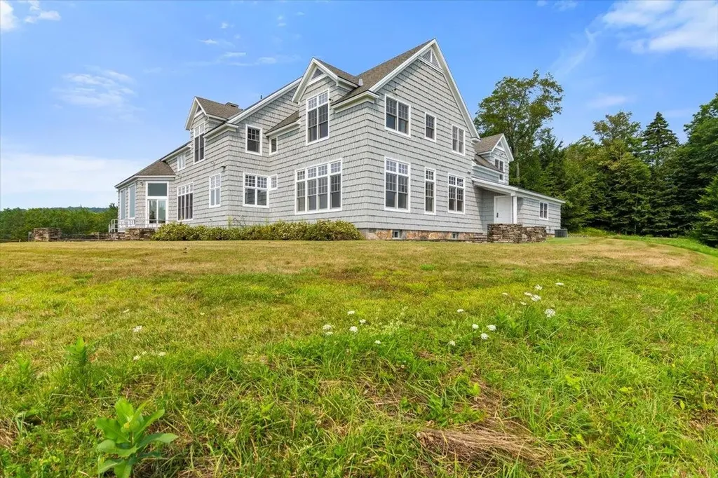 19 Old Town Road Winhall VT 05340