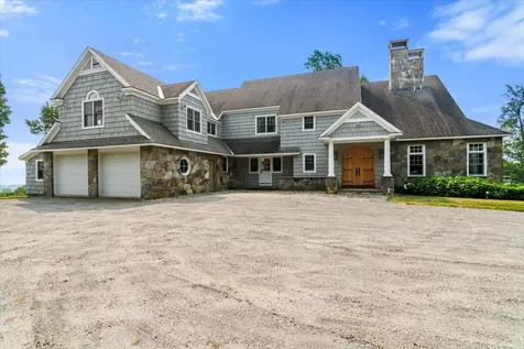 19 Old Town Road Winhall VT 05340