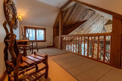 19 Old Town Road Winhall VT 05340
