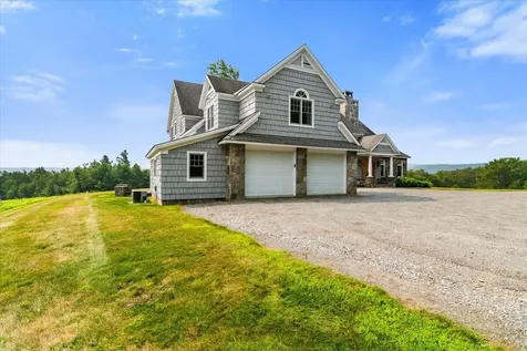 19 Old Town Road Winhall VT 05340