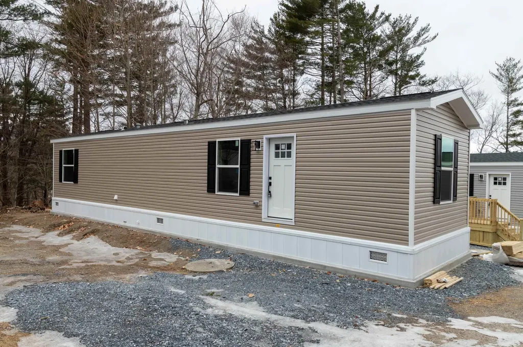 92 Ethans Way Bennington VT 05201