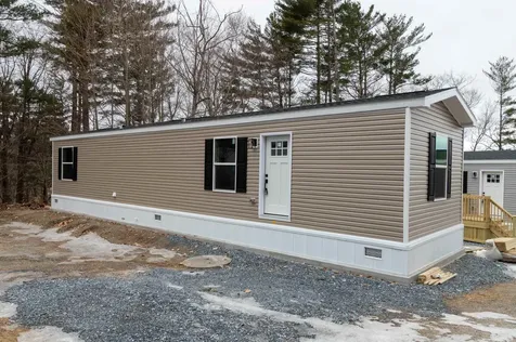 92 Ethans Way Bennington VT 05201