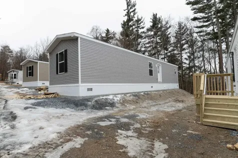 86 Ethans Way Bennington VT 05201