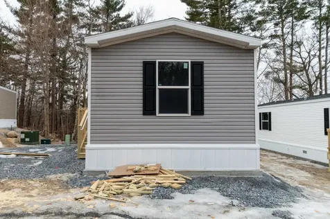 86 Ethans Way Bennington VT 05201
