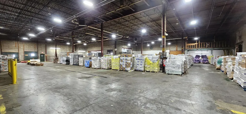 1 Hampshire Drive Milford NH 03055