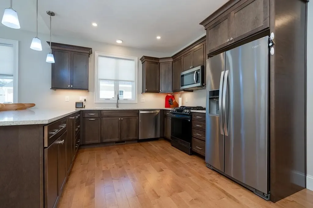 57 Blackstone Drive Raymond NH 03077