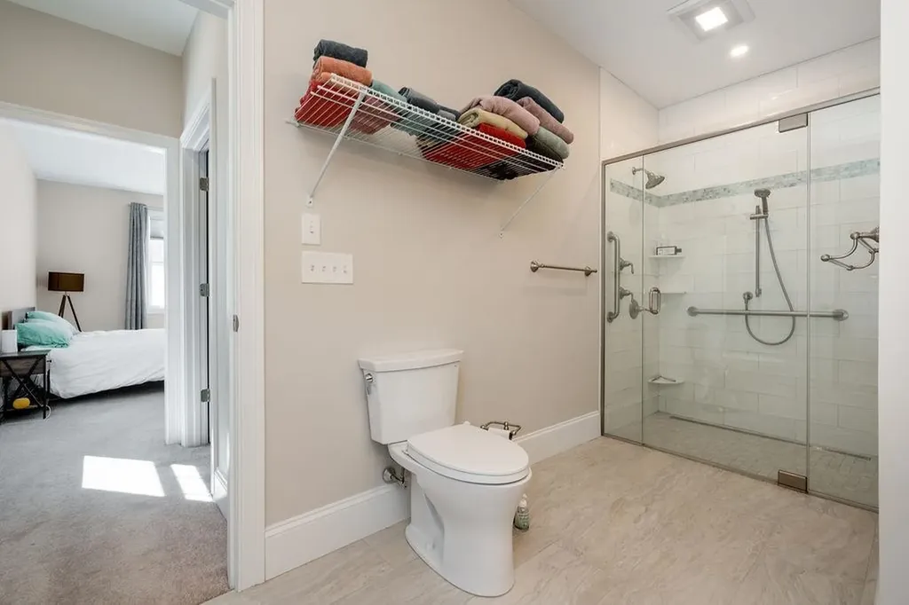 57 Blackstone Drive Raymond NH 03077