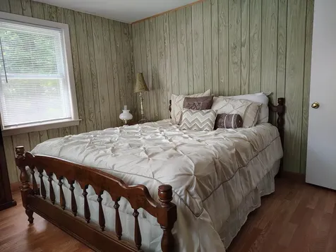 43 Beachwood Road Hebron NH 03241