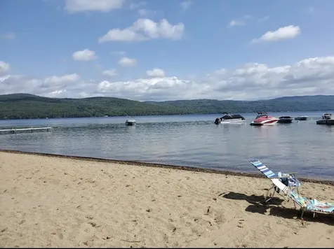 43 Beachwood Road Hebron NH 03241