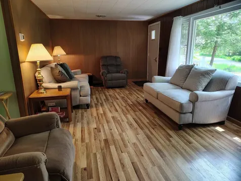 43 Beachwood Road Hebron NH 03241