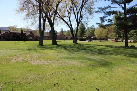 13 Fairways Drive Woodstock NH 03293
