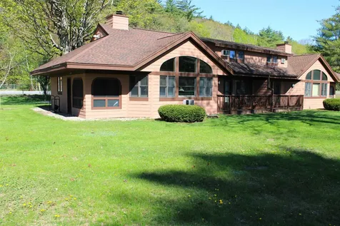 13 Fairways Drive Woodstock NH 03293