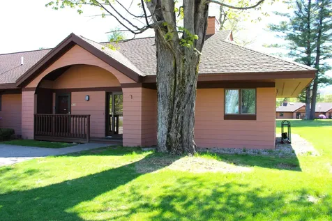 13 Fairways Drive Woodstock NH 03293