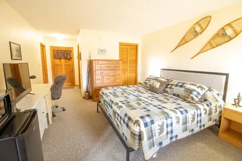 13 Fairways Drive Woodstock NH 03293