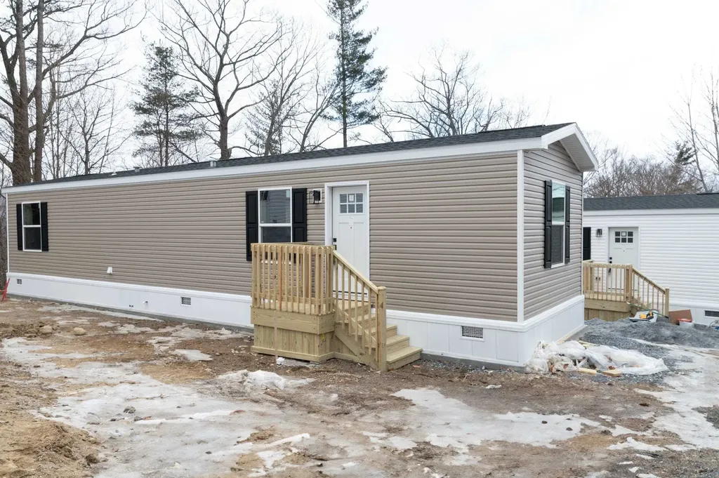 64 Ethans Way Bennington VT 05201